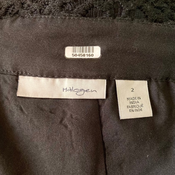 Women’s size 2 Halogen black lacy skirt with zipper and clasp closure - Picture 5 of 7